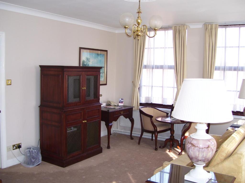 Fownes Hotel Worcester Room photo